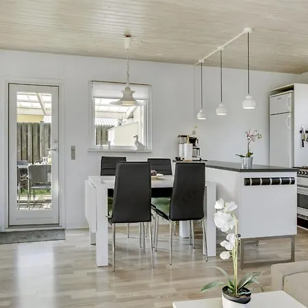 Feriehus Alvina - 25m From The Sea By Interhome